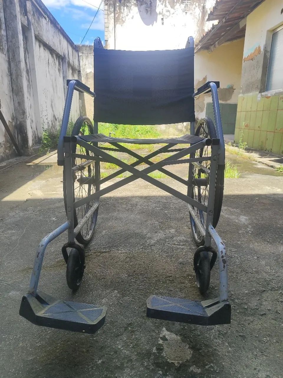 Cadeira de Rodas - Foto 2