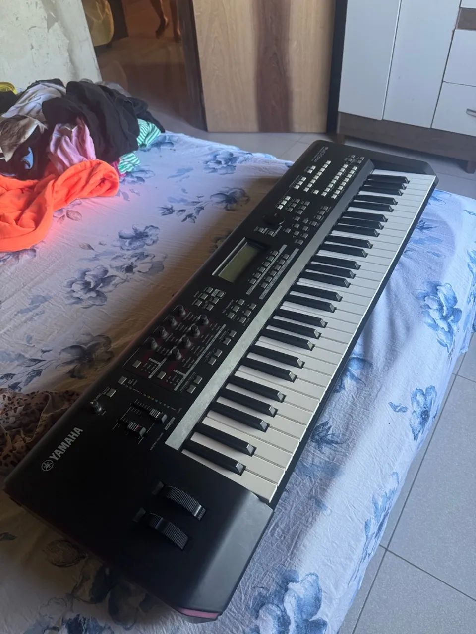 Teclado Yamaha moxf6