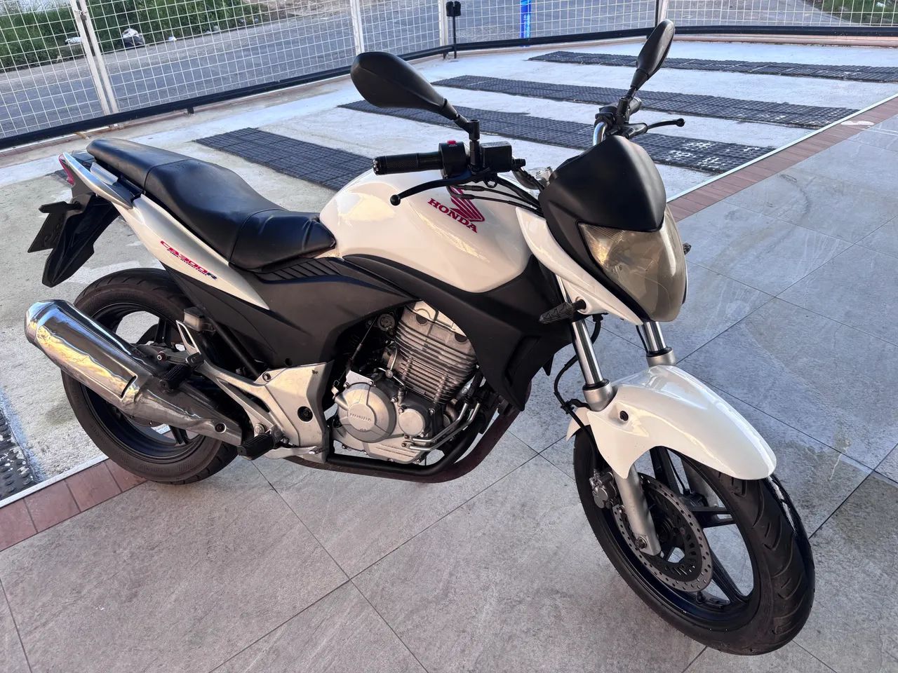 Honda CB300R  - Foto 5