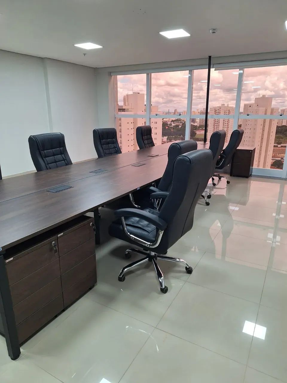 ALUGO SALA COMERCIAL NO ADVANCED BUSINESS FLAT - Foto 2