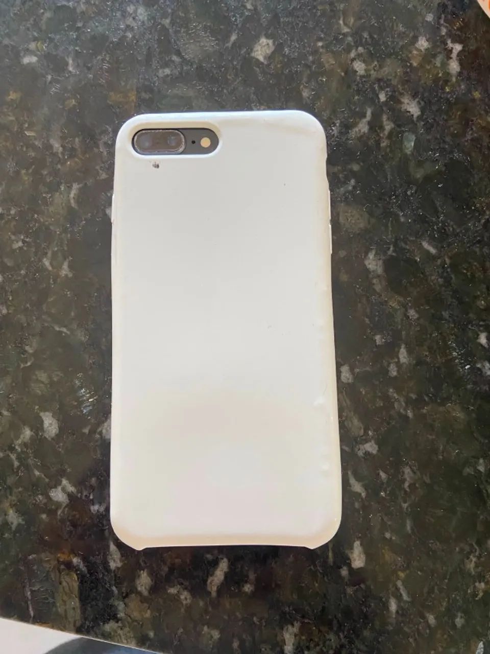 IPHONE 8 PLUS 64 GB COM TELA QUEBRADA MAS FUNCIONANDO  - Foto 4