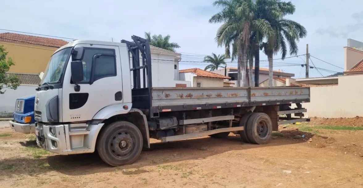 Ford 1719  - Foto 2