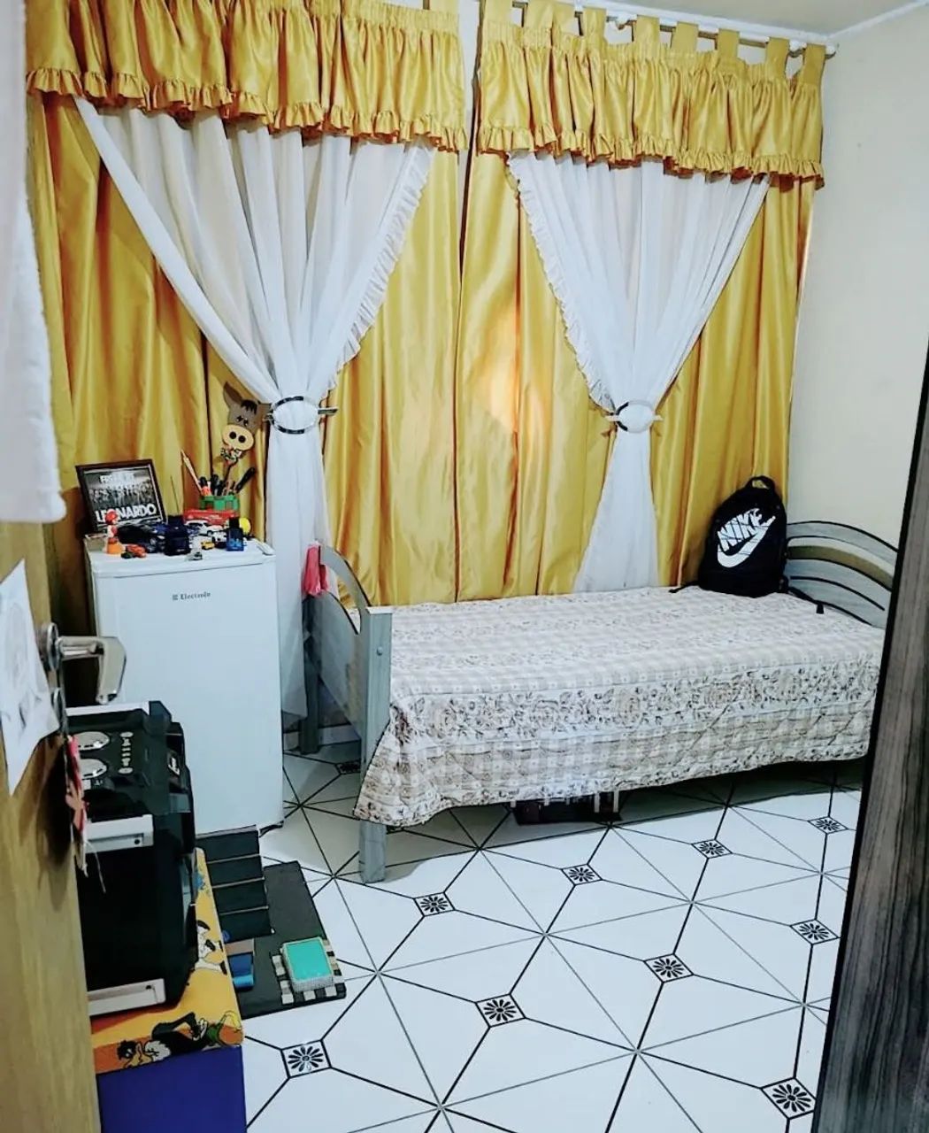 SOBRADO  TRÊS  RESIDÊNCIAS  - Foto 2