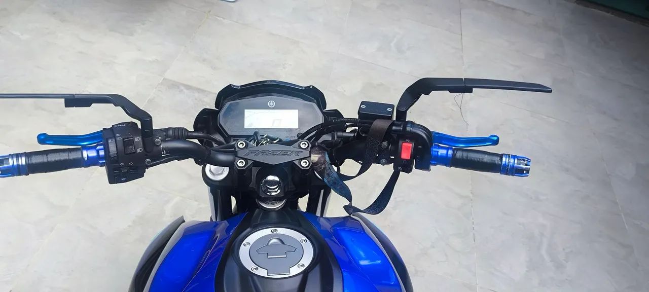 FAZER 250 - Foto 3