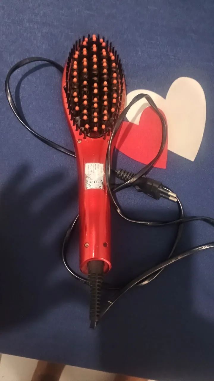 ESCOVA ALISADORA 