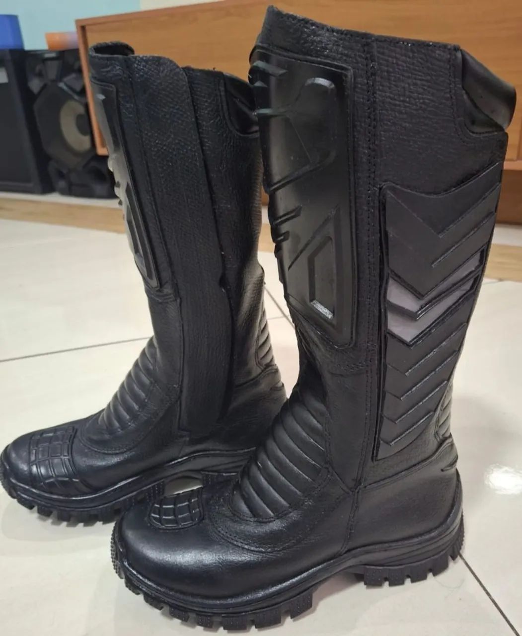 Bota de bombeiro (nunca usada)