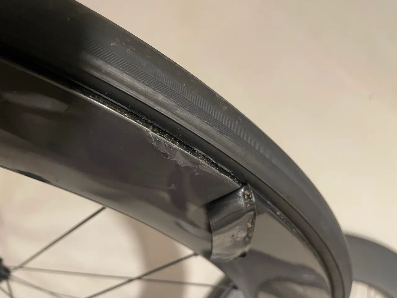 Rodas de Carbono Black Inc (tubular +freio a disco) - Foto 3