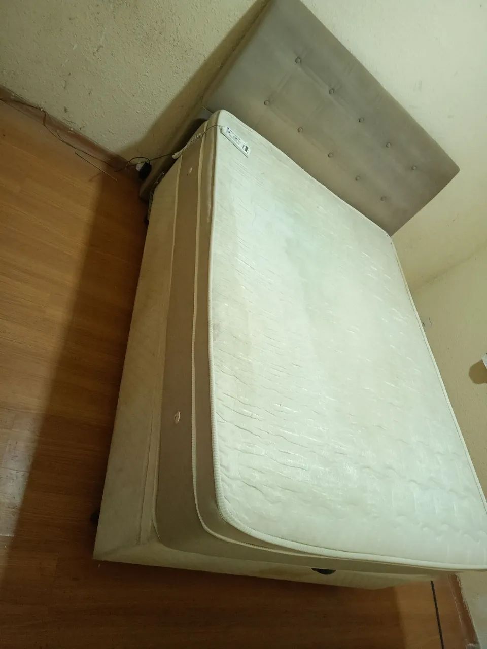Cama Casal Box Com Baú e Cabeceira