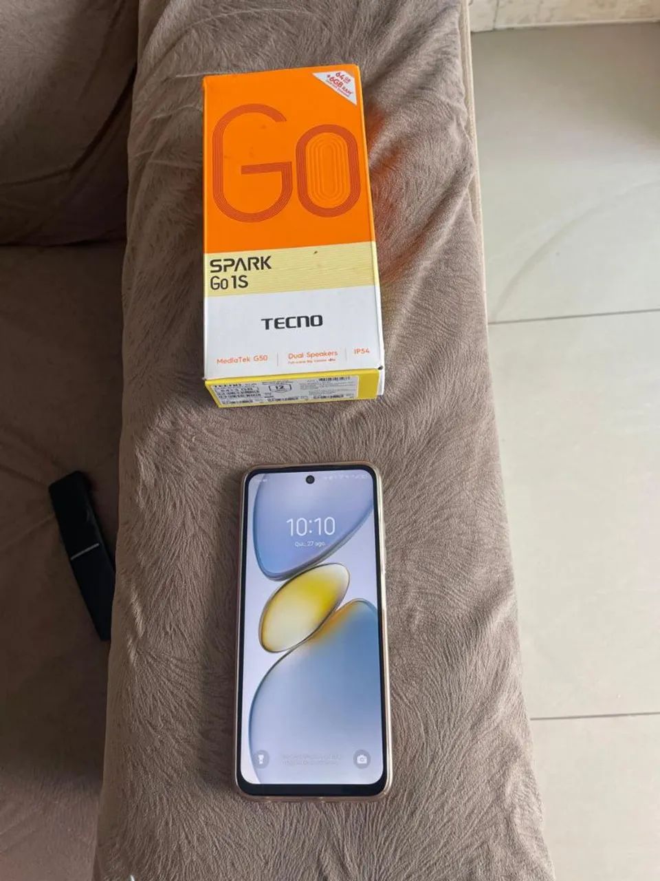 Celular tecno apark 