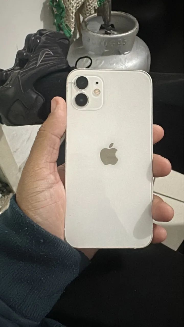 iPhone 12 