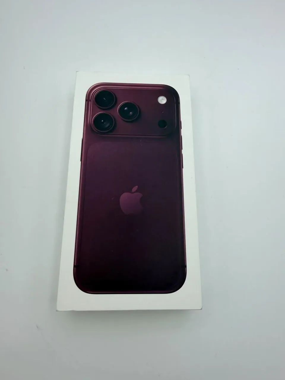 IPHONE 18 PRO 256 GB BORDO 