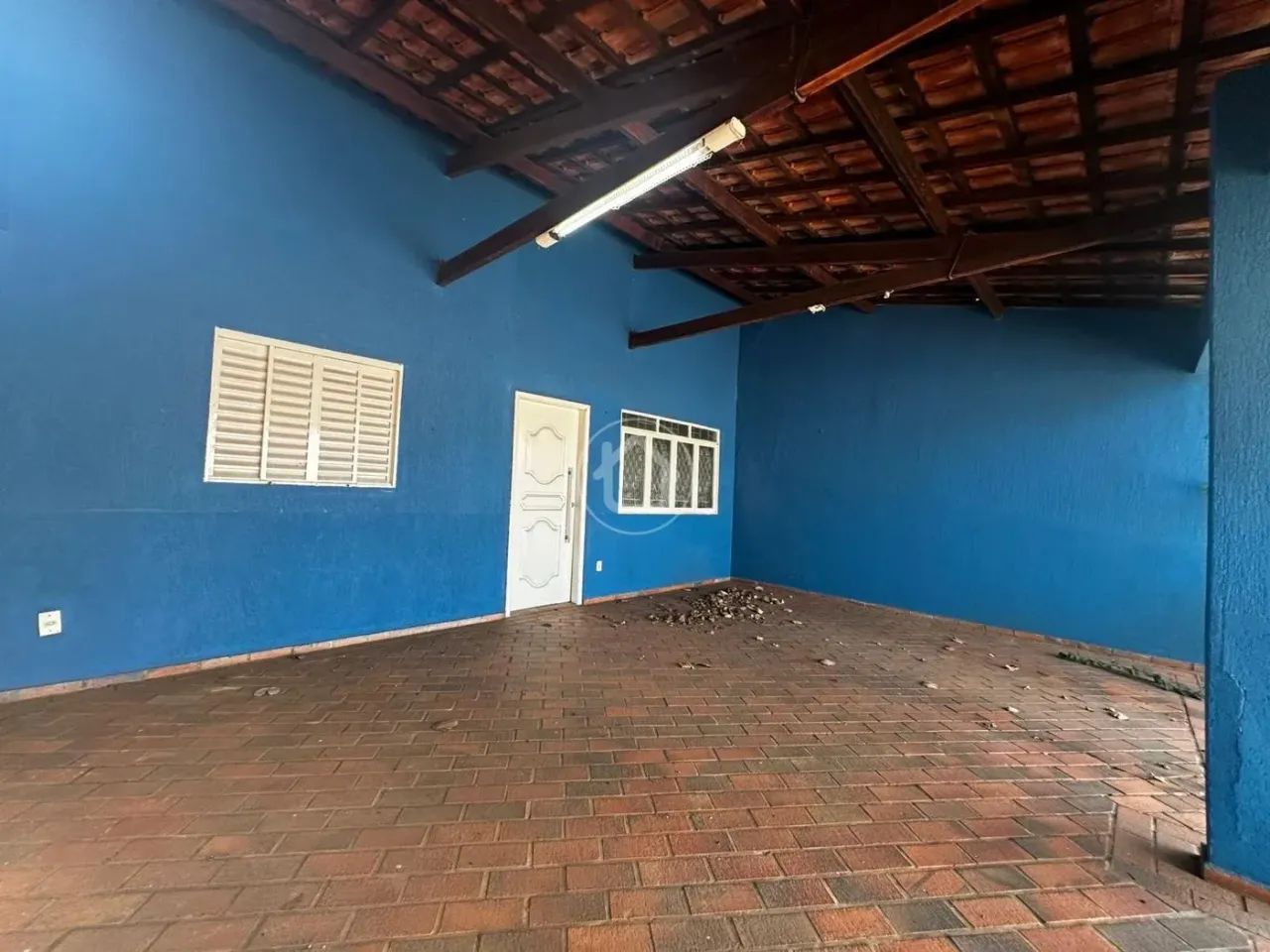 CASA COM 4 QUARTOS NO JARDIM JACY - Foto 4