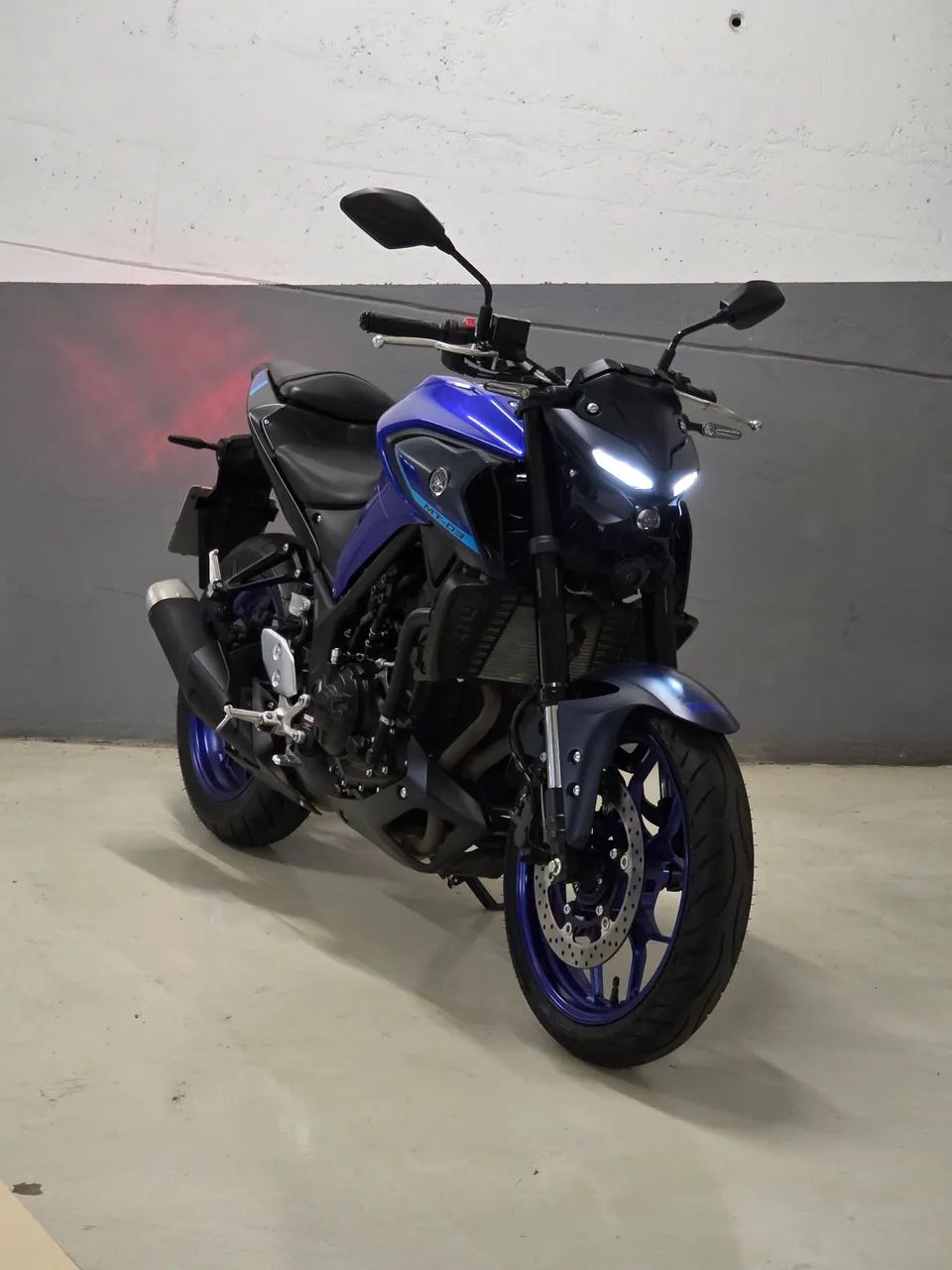 YAMAHA MT 03 2024  - Foto 2