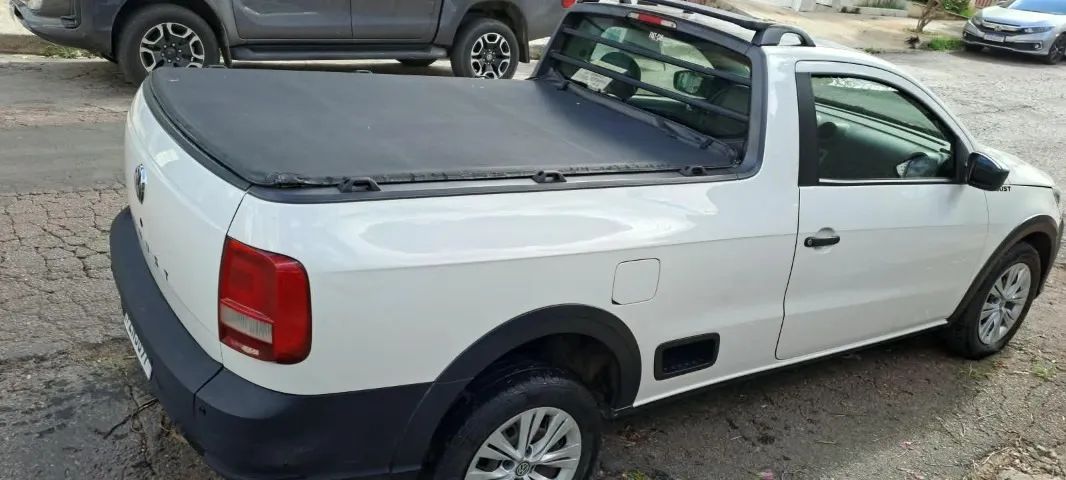 Volkswagen Saveiro Robust 1.6 Total Flex 8V 2018 - Foto 2
