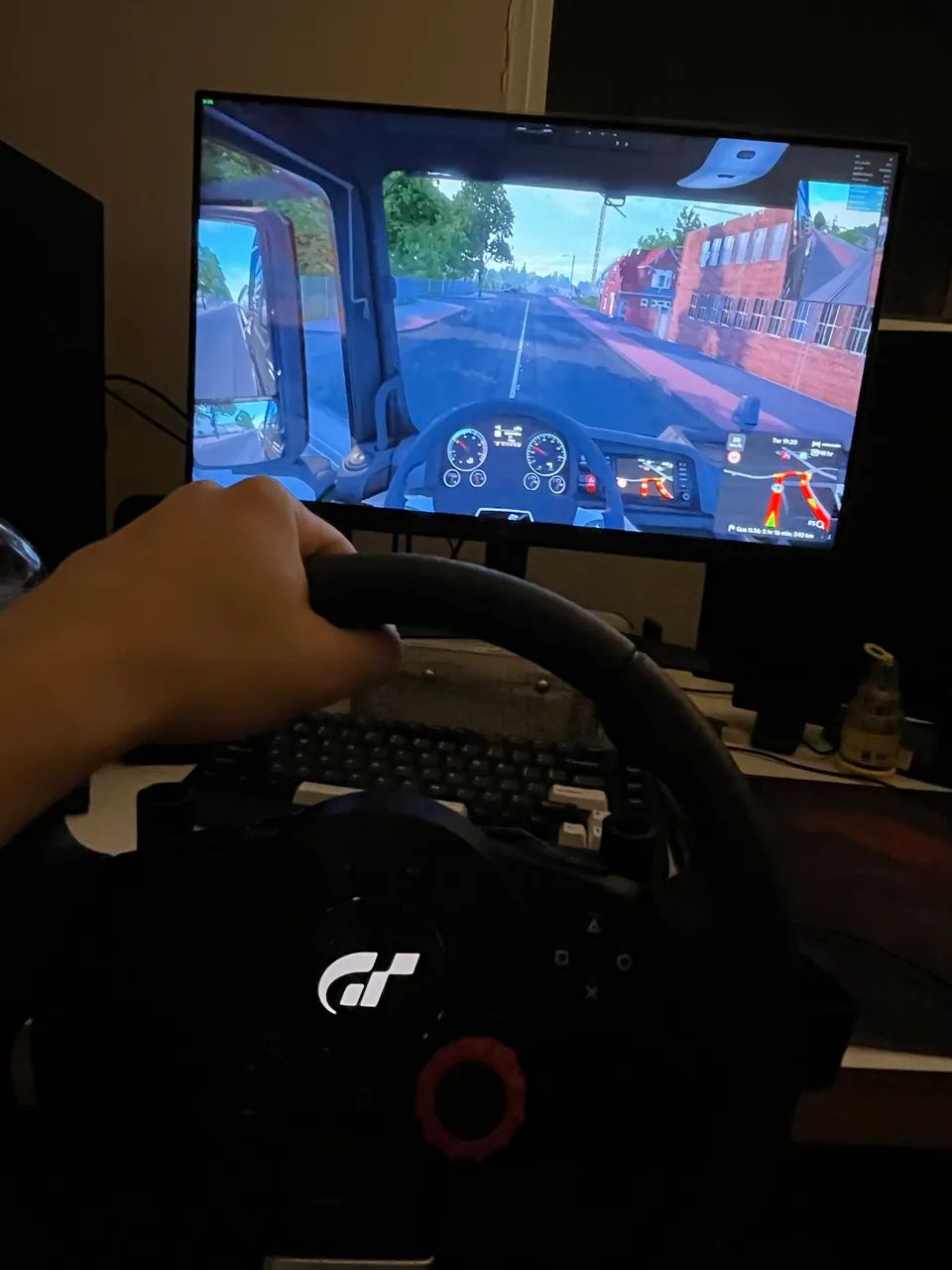 Volante Logitech driving force gt 