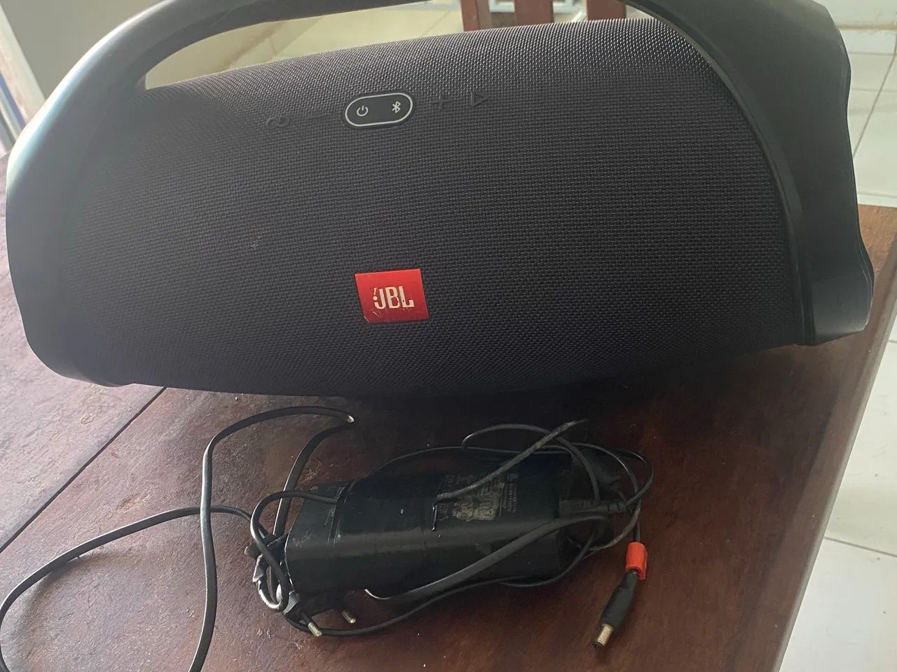 Bomboox JBL