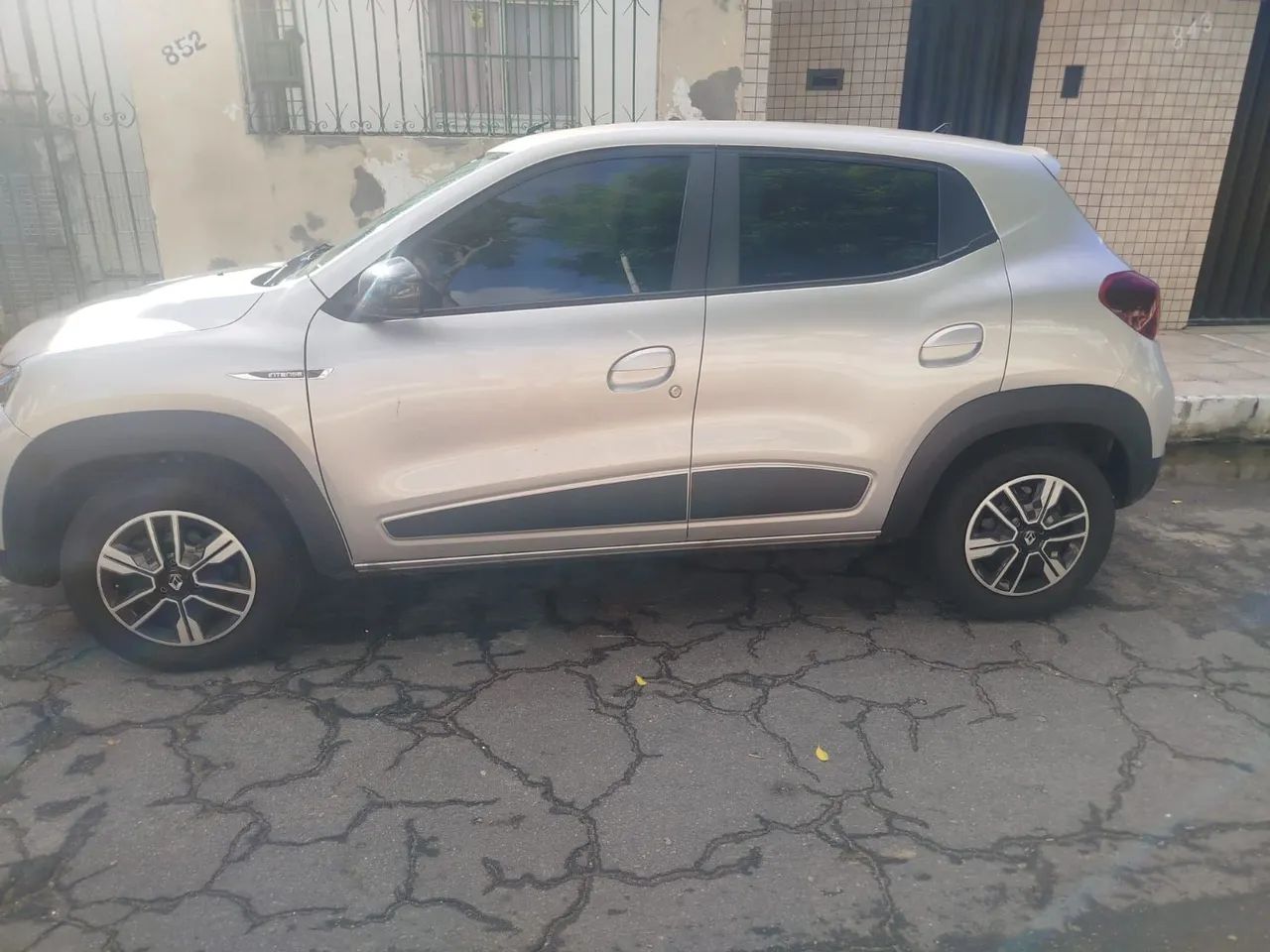 Renault Kwid Intense 1.0 Flex 12V 5P Mec. 2026 - Foto 5