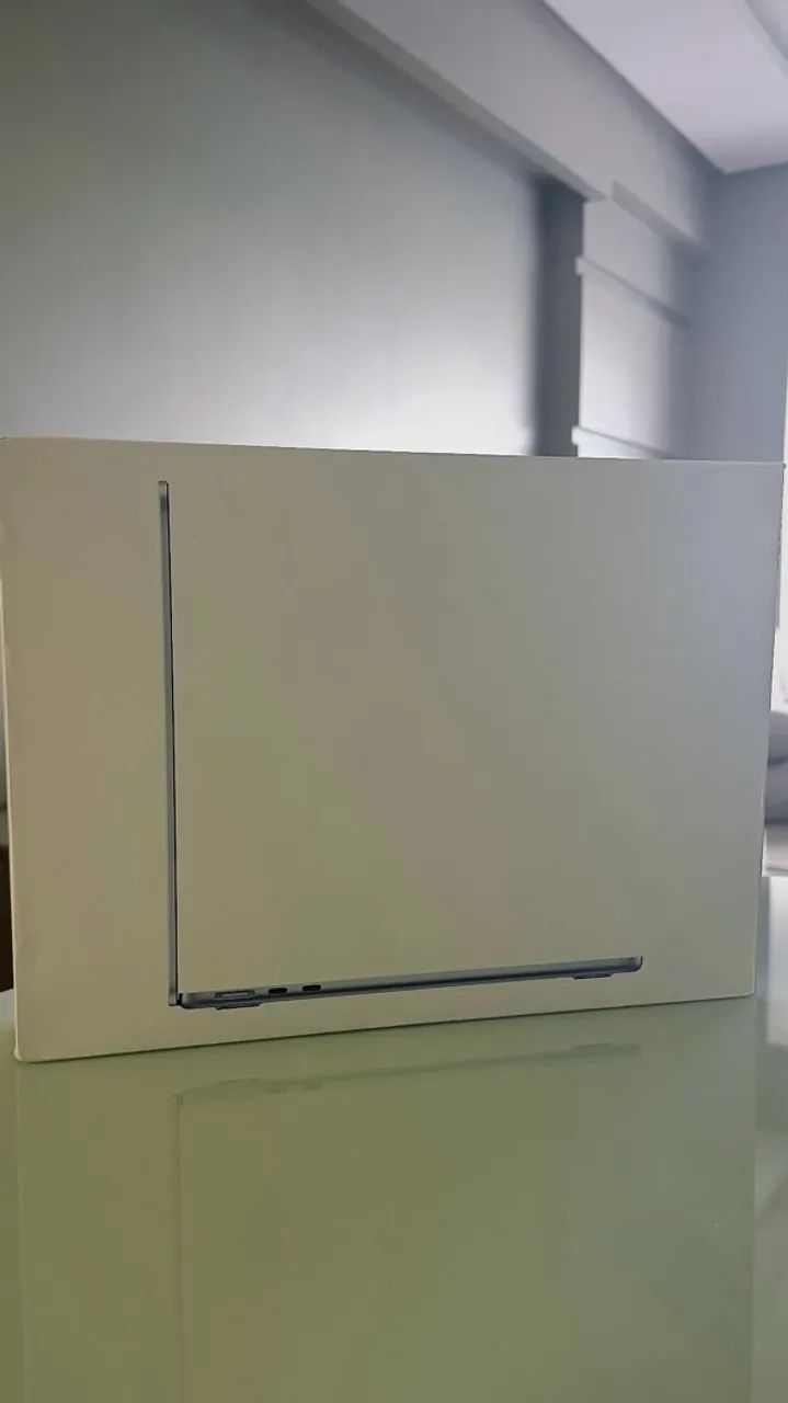 MacBook Air m5 16 gb 512 gb lacrado  - Foto 2