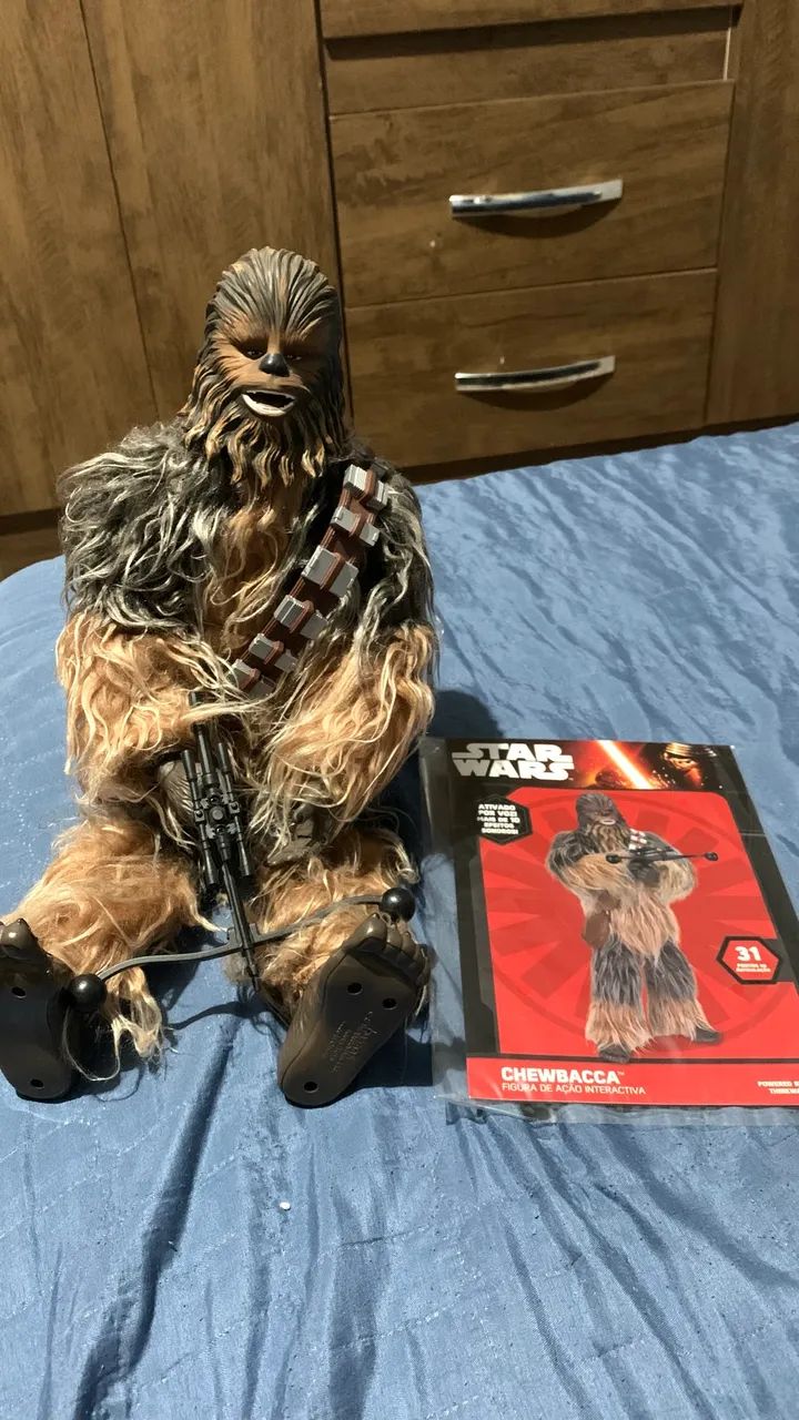 Boneco Star Wars Chewbacca Animatronic Interactive - Foto 2