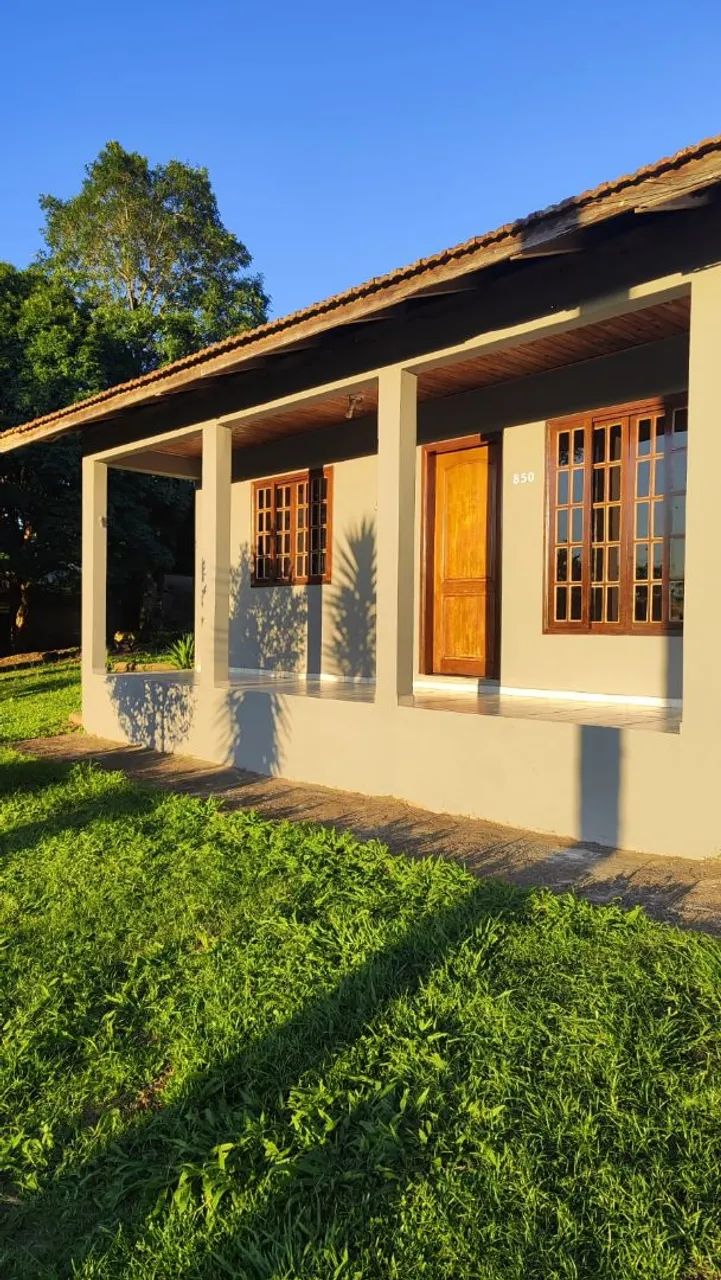Alugo casa no centro Irati/Pr