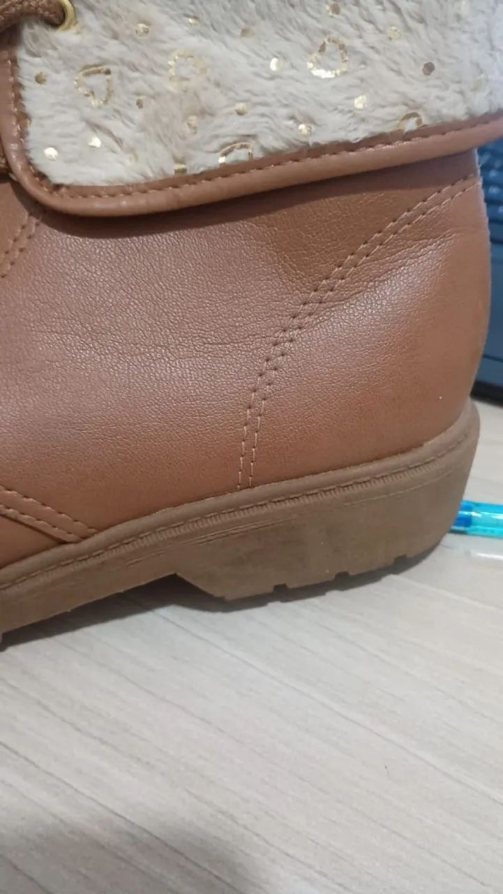 Bota Molekinha marrom  - Foto 3