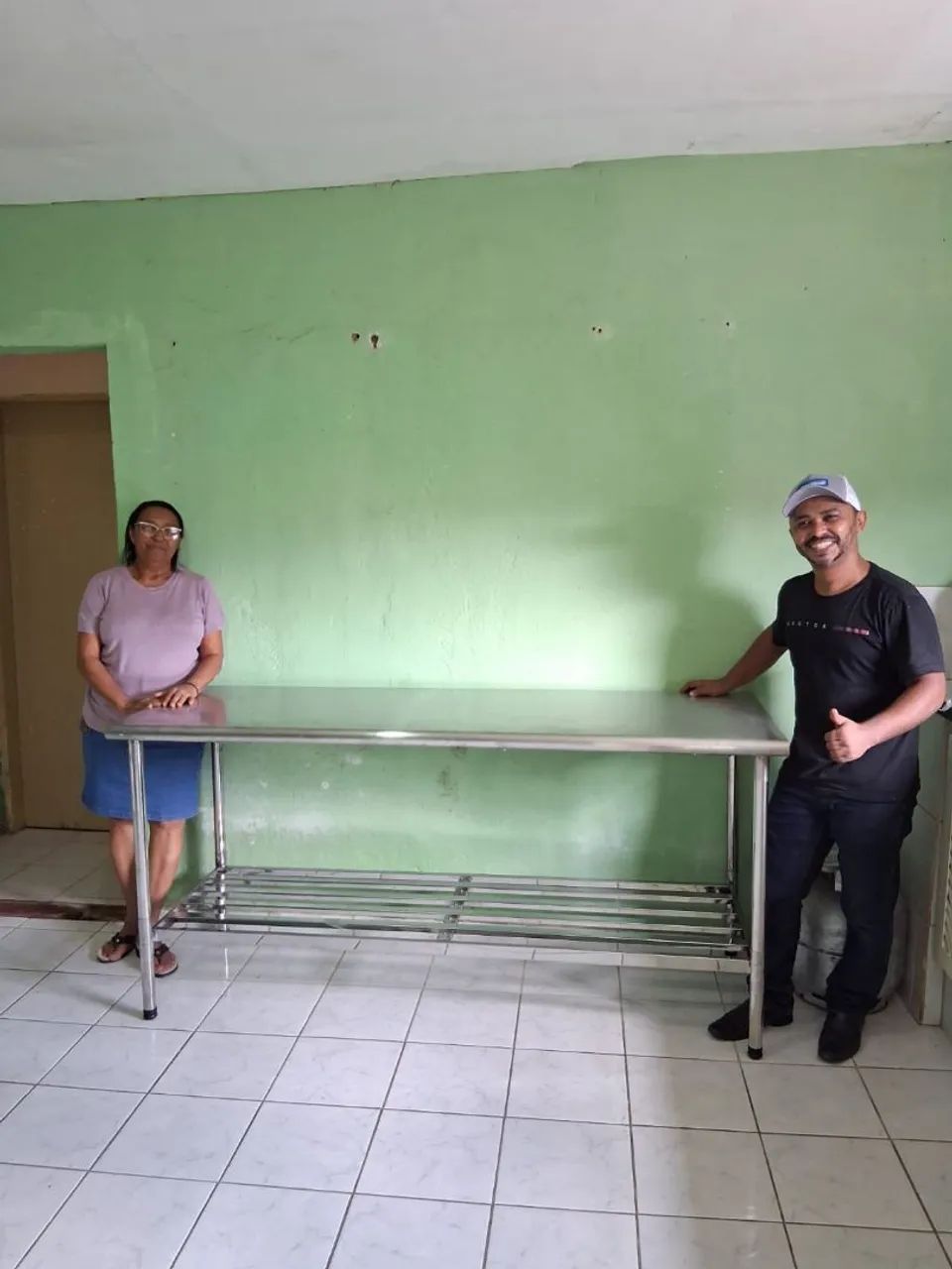MESA DE MANIPULAÇÃO INOX 1.90 METRO IMECA  - Foto 2