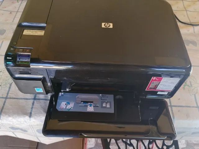 Multifuncional HP - Impressora, Scanner e Copiadora - Foto 2