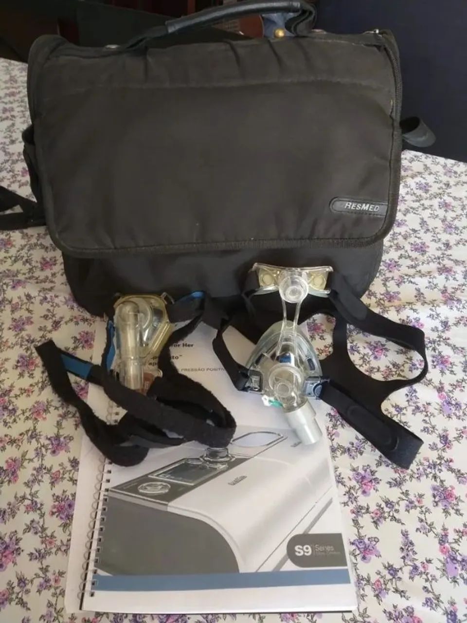 BAIXOU O PREÇO, Vendo Cpap Resmed S9 completo com máscara e manual  - Foto 4