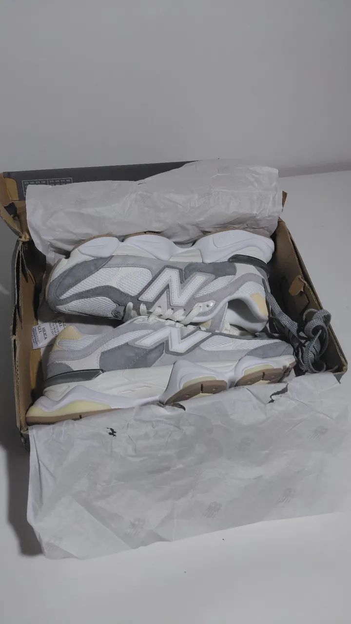New Balance 9060
