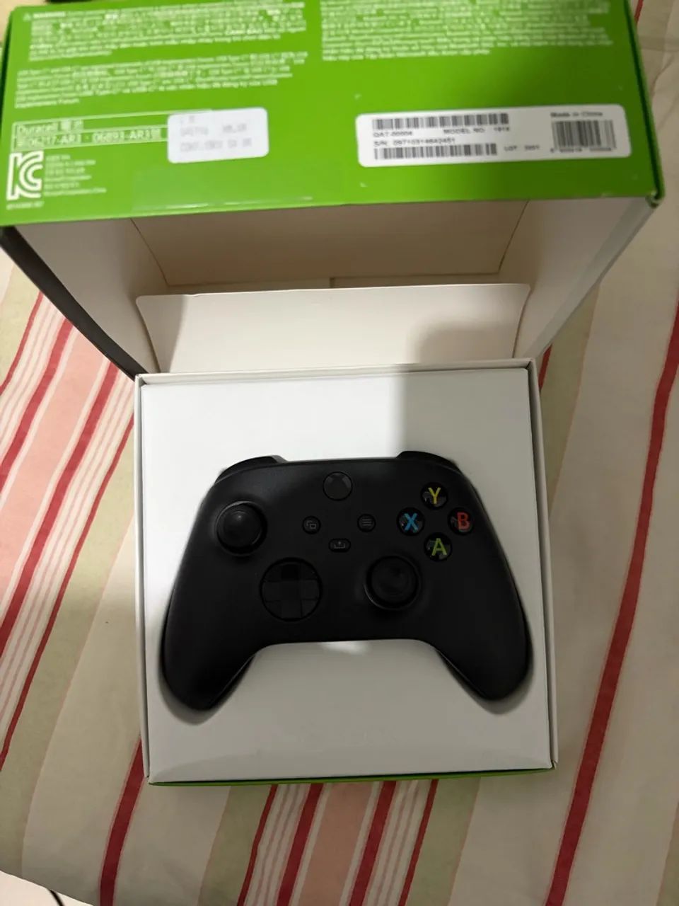 Controle Xbox Séries X/S com adaptador Bluetooth  - Foto 2