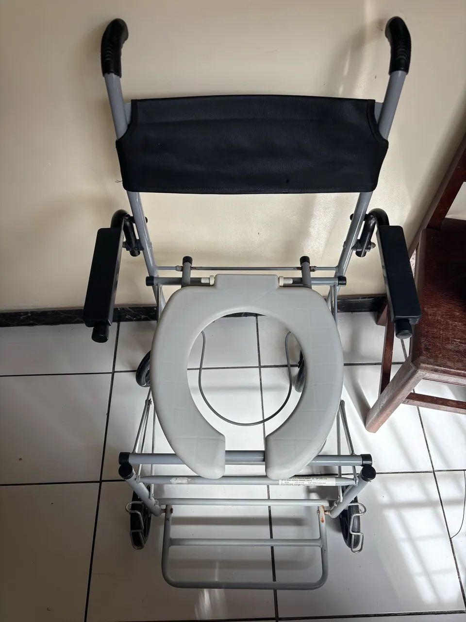 Cadeira de Banho - Foto 2
