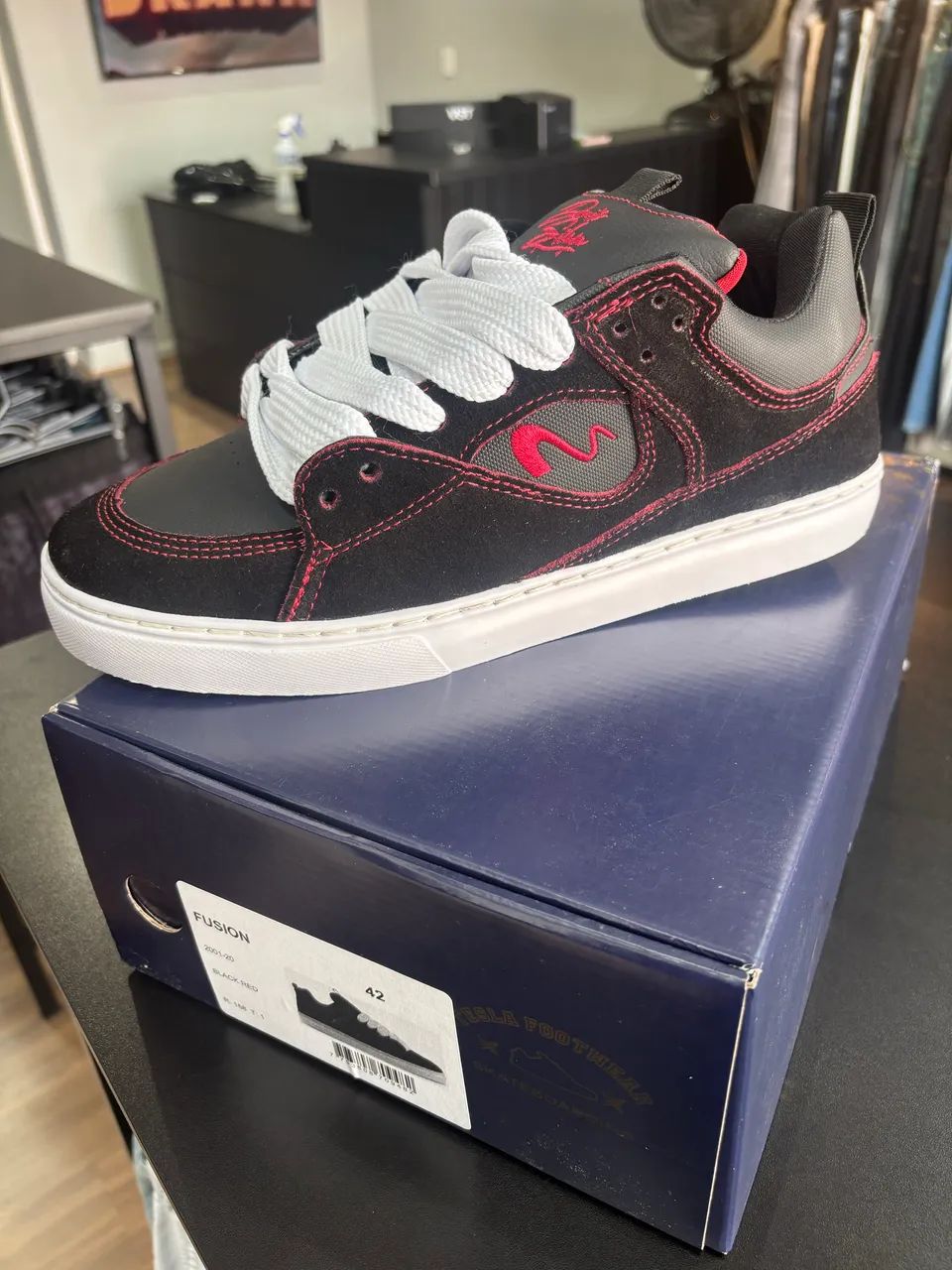 Tesla Fusion BLACK/RED - Foto 3