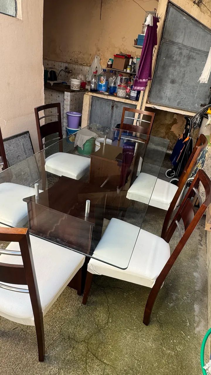 Mesa de Jantar com 6 cadeiras maciça  - Foto 2