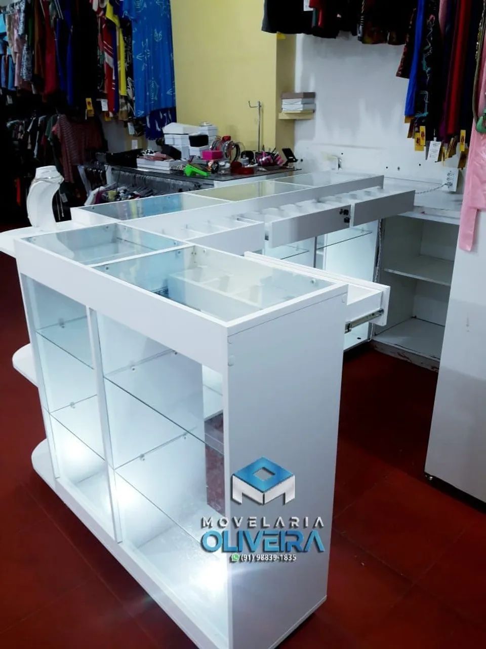 Balcão vitrine com gavetas vitrine em L fabricamos diversos modelos  - Foto 3