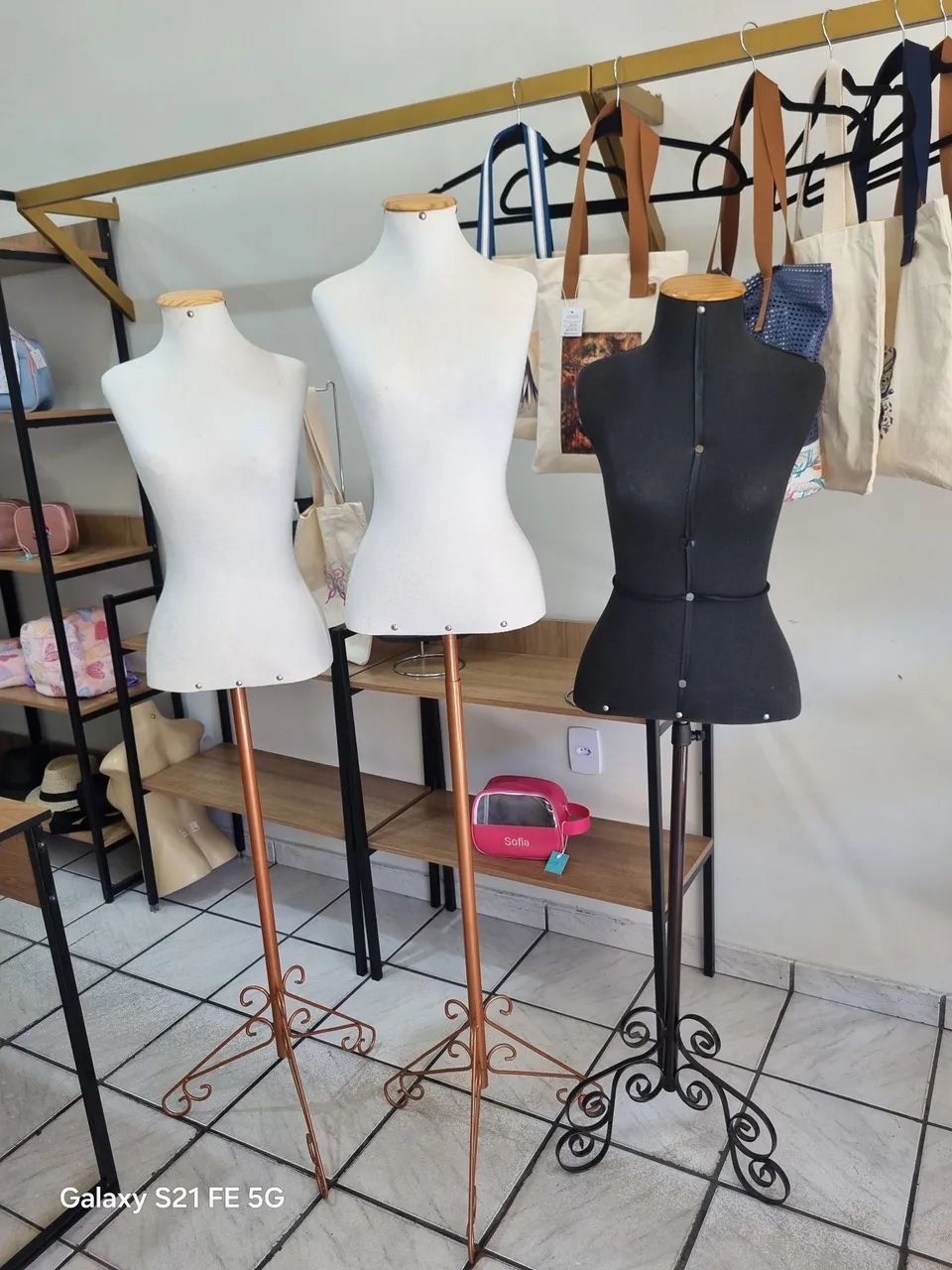 Manequins de loja - Foto 4