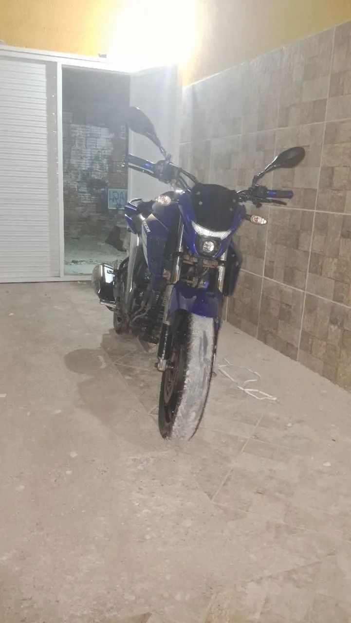 Fz25 / 2021 - Foto 2