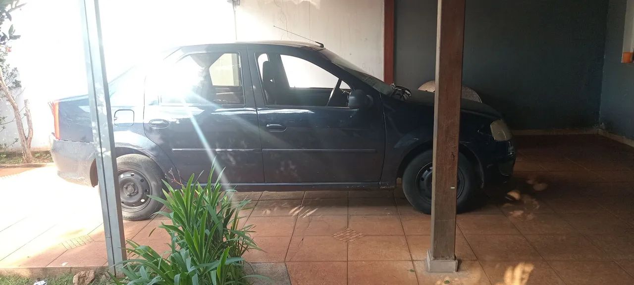 Renault Logan EXPRES./EXP. UP HI-FLEX 1.0 16V 4P 2012