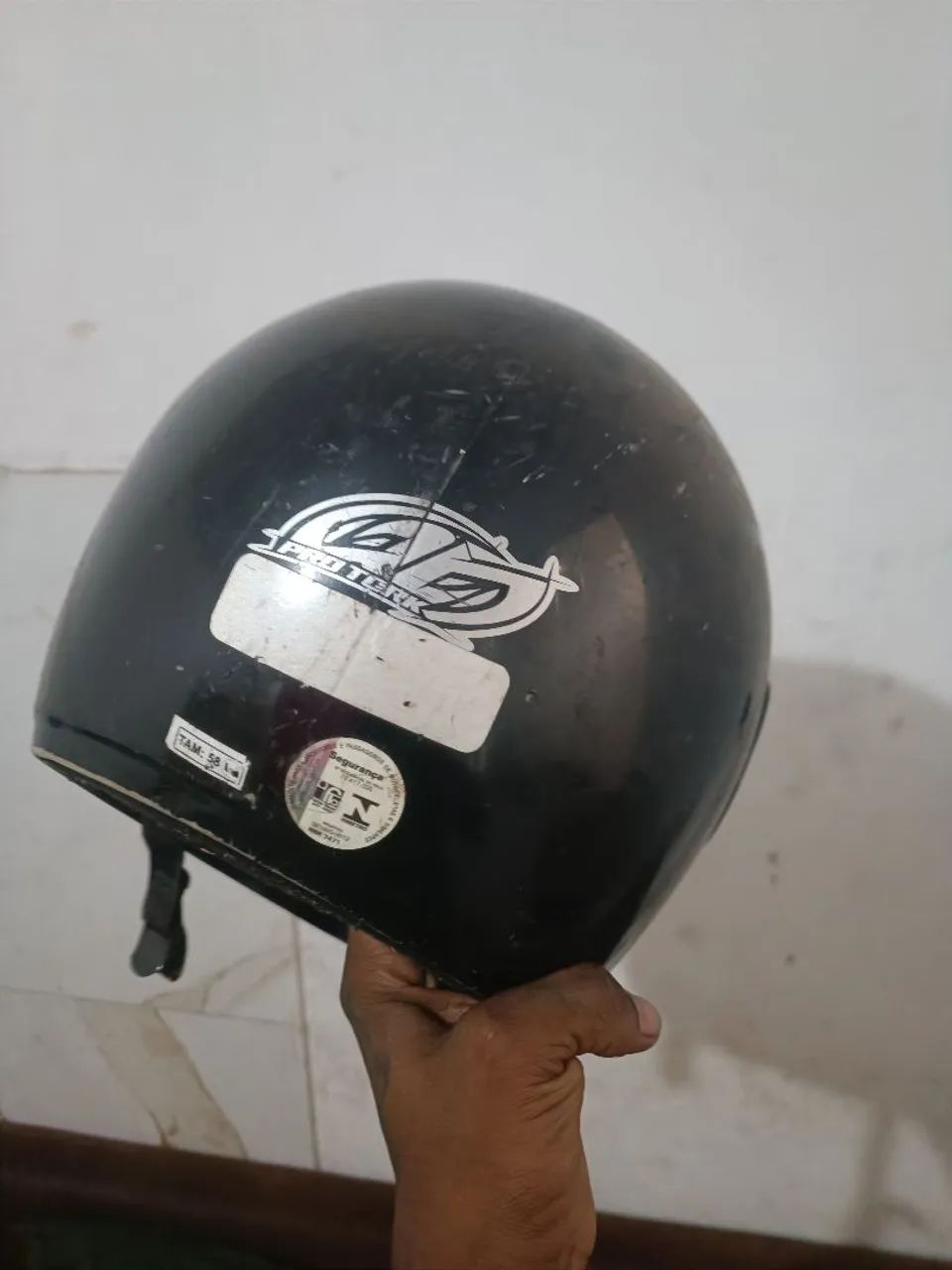 Capacete liberty four em bom estado  - Foto 3