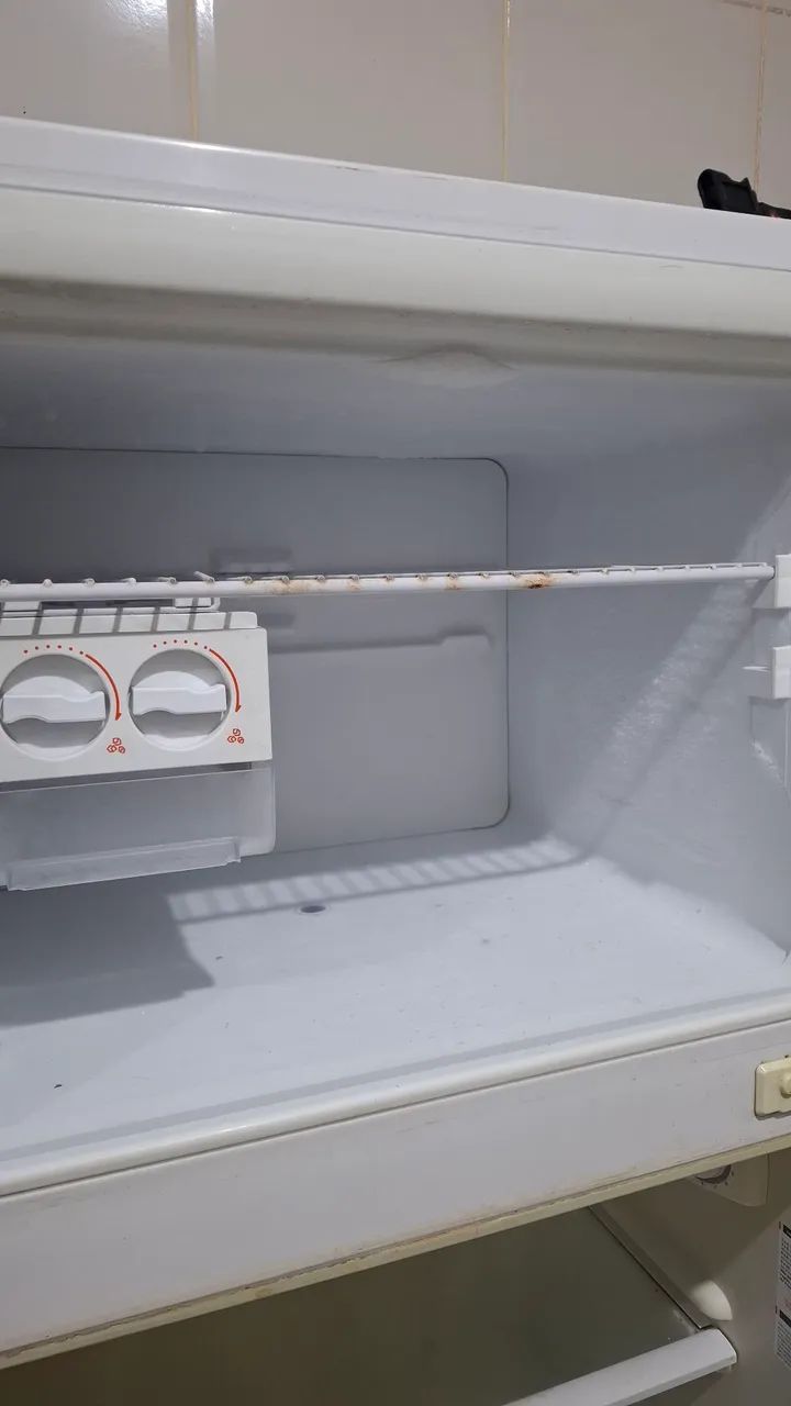 Geladeira Brastemp 410l, Funcionando Perfeitamente  - Foto 5
