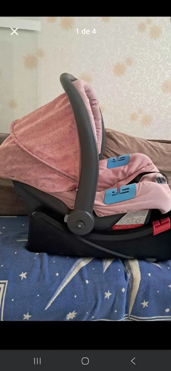 Bebê conforto com base burigoto touring