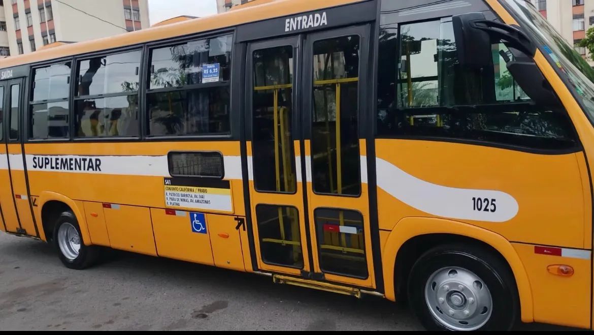 Micro ônibus Vollare Flay9 - Foto 2