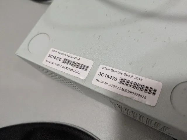 Switch Baseline 3com 2016 3c16470b 16 Ports P/ Escritorio - Foto 5
