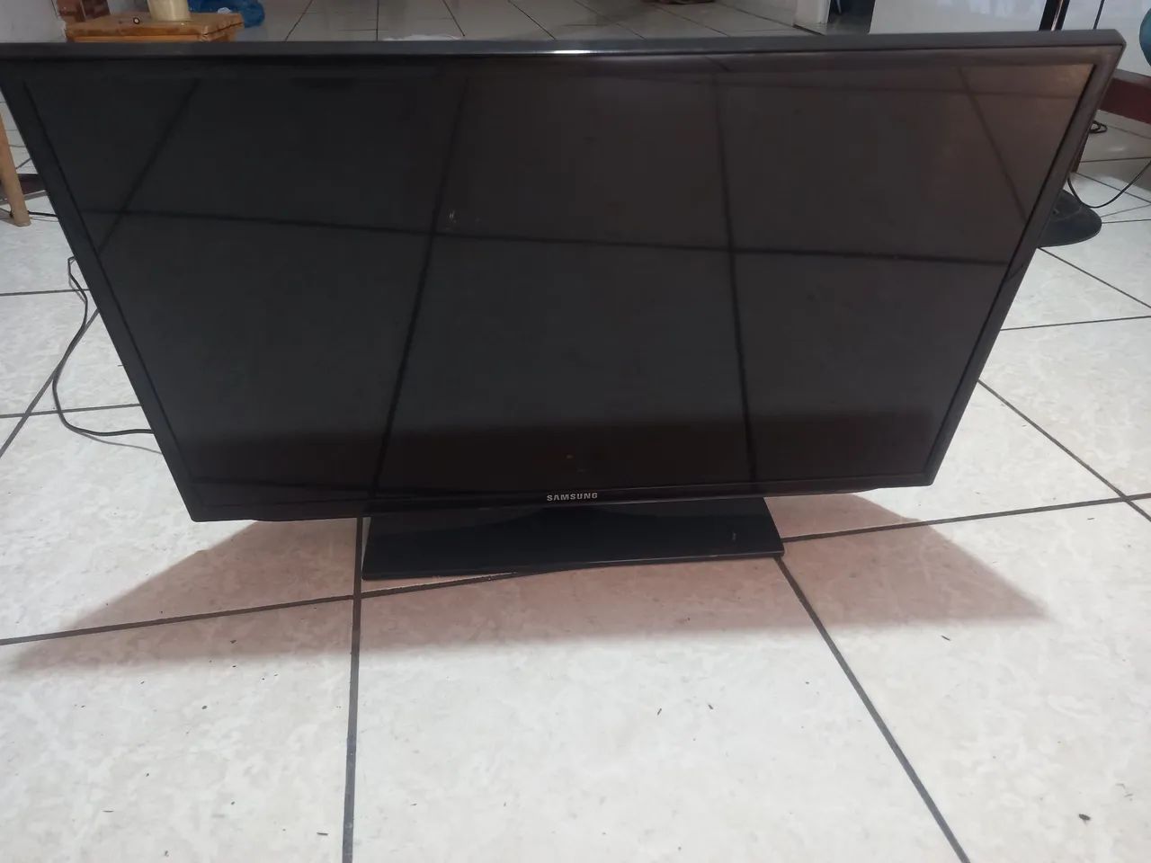 Tv Samsung 32 com defeito  - Foto 5