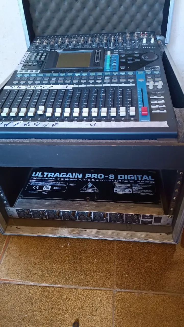 Mesa digital 01v96 com ADA(behringer)  e CASE - Foto 2