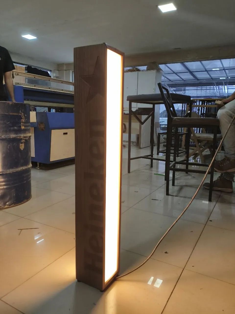 Totem iluminado Heineken  - Foto 2