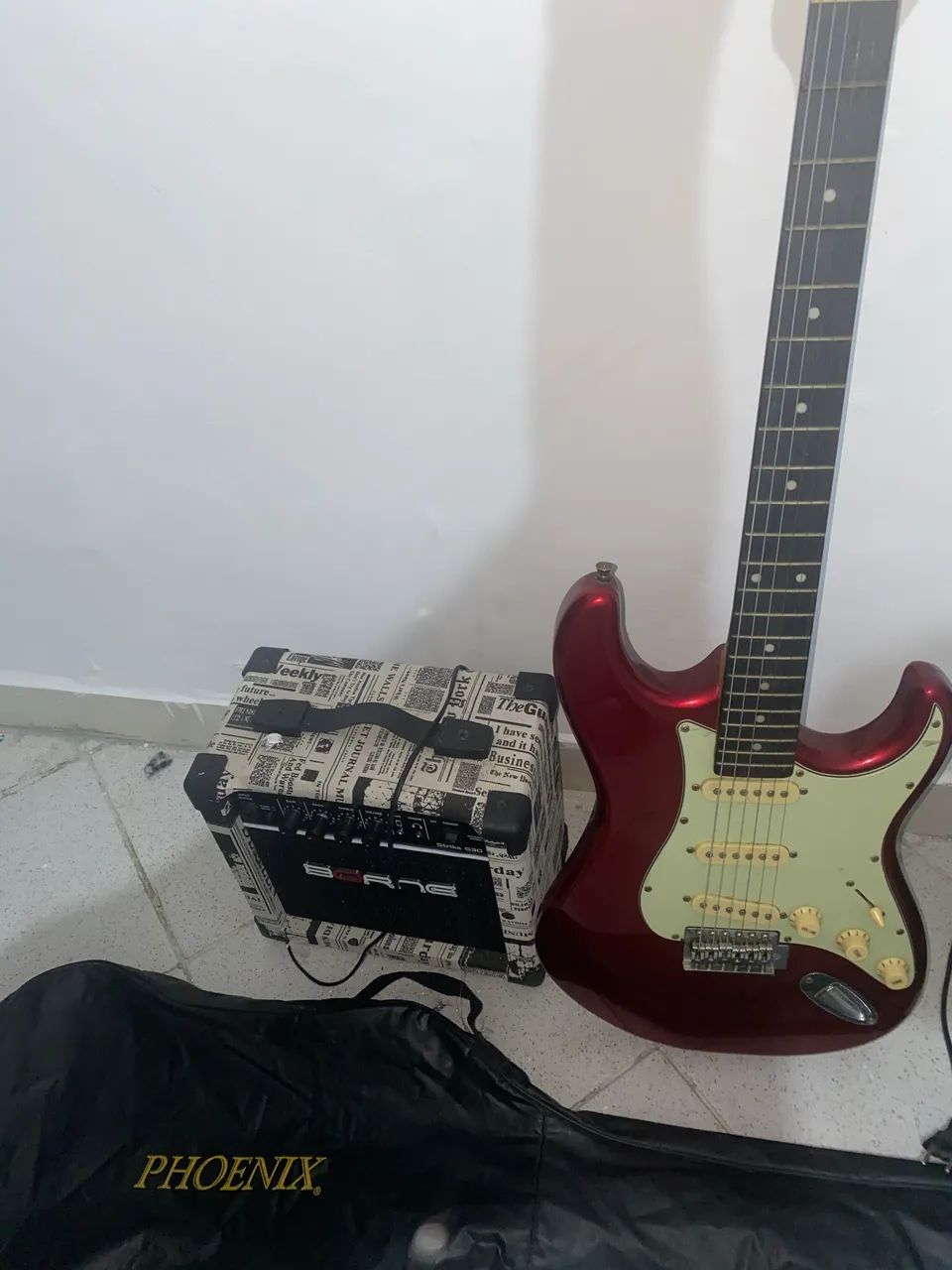 Guitarra tagima 