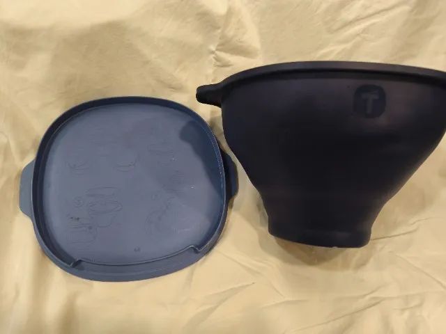 Pipoqueira de Silicone Tupperware Wow Pop Azul (Usada) - Pipoca Saudável no Micro-ondas! - Foto 4