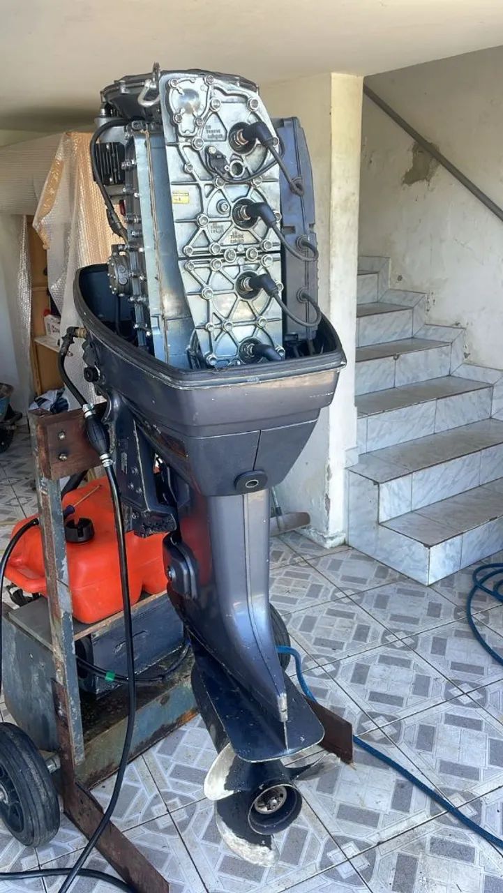 Motor Suzuki 115 HP  - Foto 2