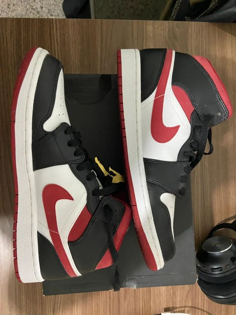 Air Jordan 1 Mid nº 42 - Original com NF