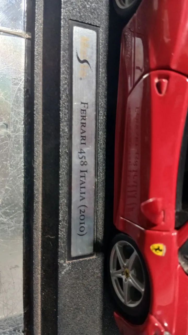 Vendo ou troco miniatura da ferrari. - Foto 4
